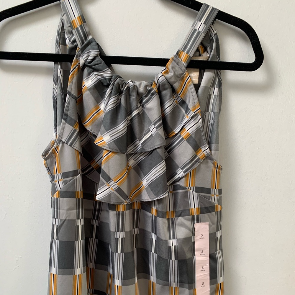 Beautiful Banana Republic Silky Grey/Yellow Halter